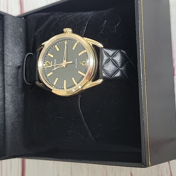 Citizen Eco-Drive Gold and Black Women's Watch - Picture 4 of 9